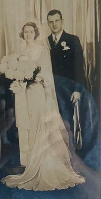 Gordon and Verna Schneider wedding